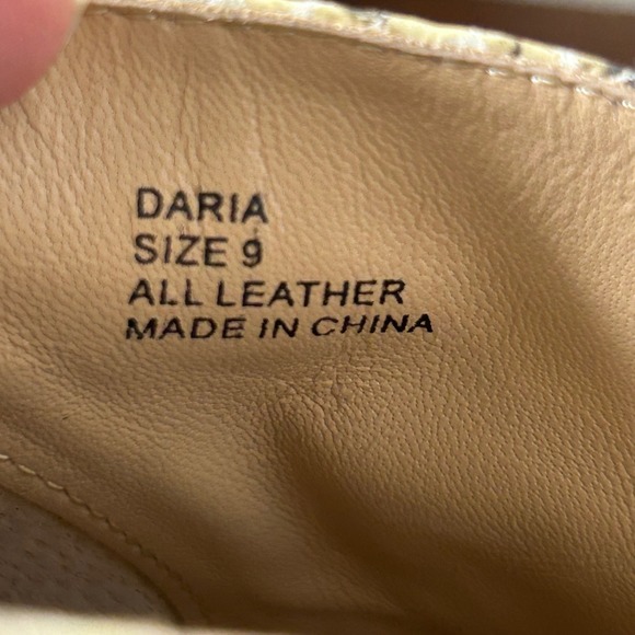 BCBGMAXAZRIA Booties Size 9 Daria Snakeskin Print Studded Heel Leather Womens - Picture 7 of 10